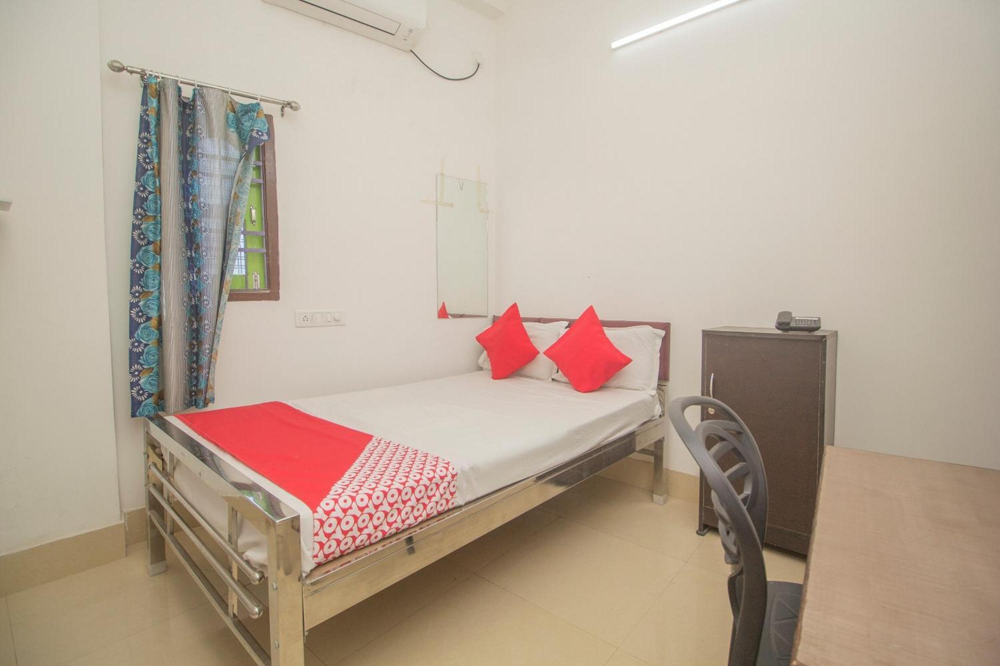 Super Hotel O Kshounish Residency Malda Exterior photo